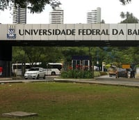 Entrada de um dos prédios da UFBA (Foto: Divulgação)