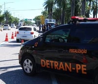 Carro do Detran PE (Foto: Paulo Maciel // DETRAN-PE)