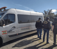 Servidores da Sefaz SC em fiscalização (Foto: Divulgação)