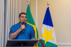 Governador de Roraima, soldado Sampaio, durante um discurso (Foto: Secom RR)