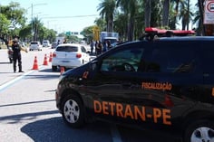 Carro do Detran PE (Foto: Paulo Maciel // DETRAN-PE)