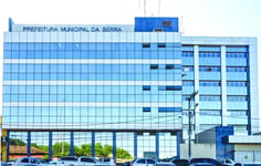 Fachada da Prefeitura de Serra ES (Foto: Jansen Lube/Acervo Prefeitura de Serra ES)