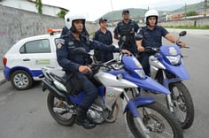 Guardas de Queimados RJ em ação (Foto: Divulgação)