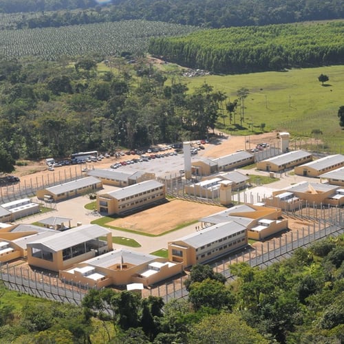 Vista aérea de unidade socioedicativa (Foto: Divulgação)