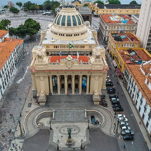 Vista aérea da Assembleia Legislativa do Estado do Rio de Janeiro (Foto: Thiago Lontra/Divulgação Alerj)