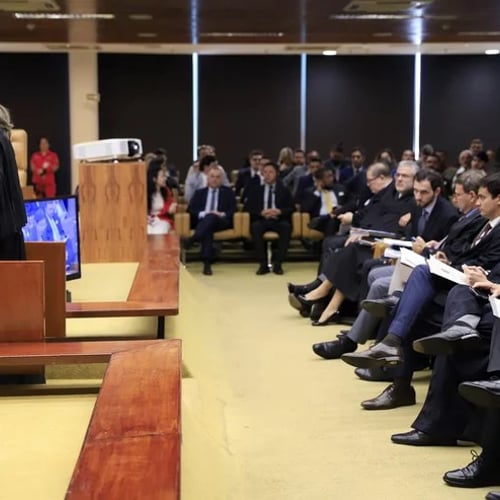 Magistrados no tribunal (Foto: Nelson Jr/STF)