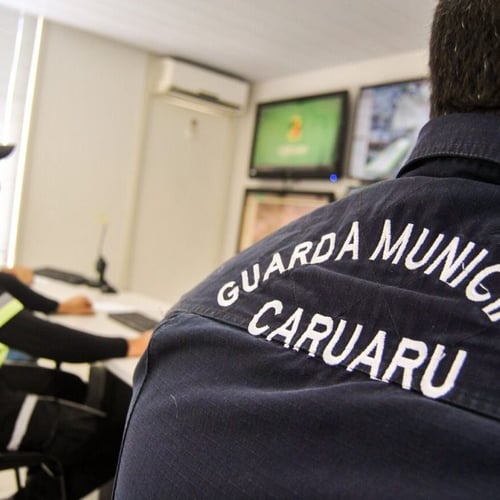 Agentes da Guarda Civil de Caruaru PE (Foto: Divulgação)
