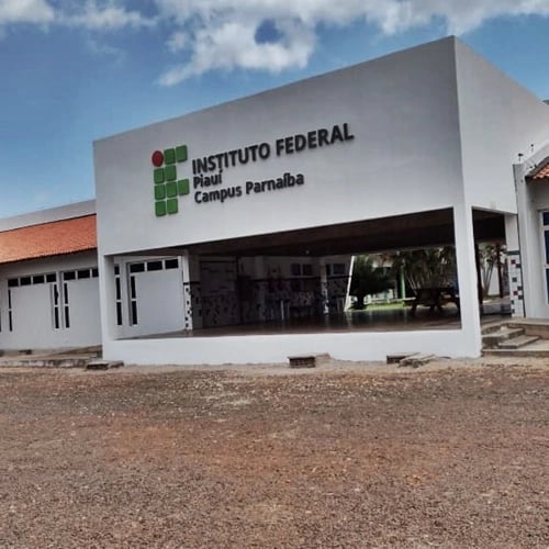 Fachada de um dos campi da IFPI (Foto: Divulgação)