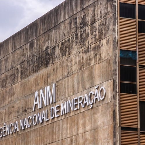 Placa sinalizadora do prédio da Agência Nacional de Mineração (Foto: Governo Federal)