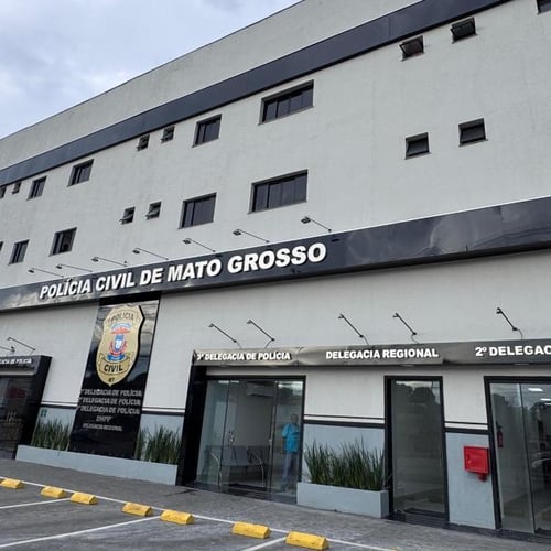 Fachada de delegacia da Polícia Civil de Mato Grosso (Foto: Sesp MT)
