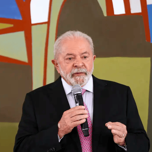 Presidente Lula em discurso (Foto: Agência Brasil)