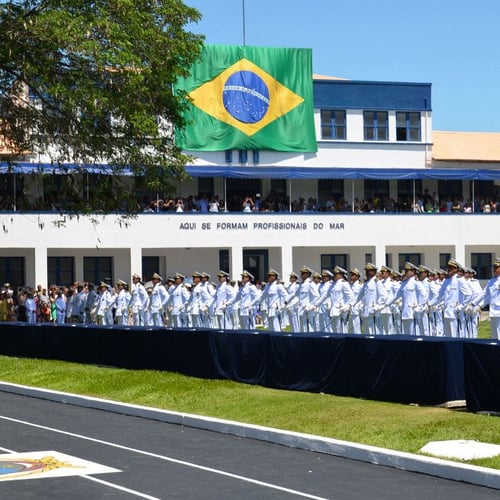 Oficiais da Marinha do quadro complementar (Foto: Divulgação/Marinha)