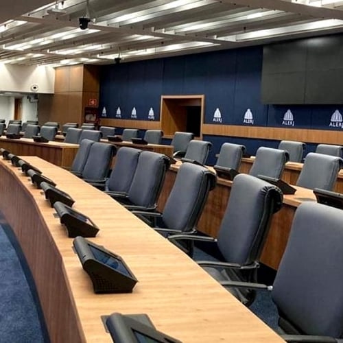 Plenário vazio da Assembleia Legislativa do Estado do Rio de Janeiro (Foto: Divulgação Alerj)