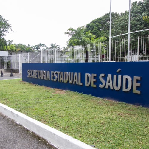 Placa sinalizadora da Secretaria Estadual de Saúde de Pernambuco (Foto: Divulgação/SES PE)