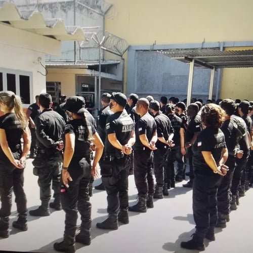 Policiais Penais do Espírito Santo de costas (Foto: Divulgação)