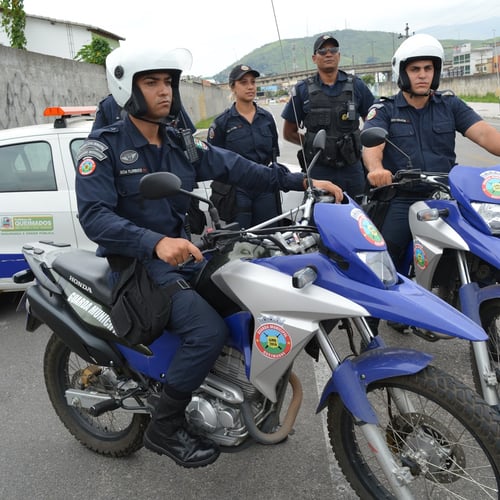 Guardas de Queimados RJ em ação (Foto: Divulgação)