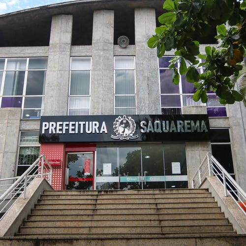 Fachada da Prefeitura de Saquarema, no Rio de Janeiro (Foto: Divulgação)