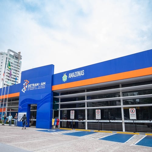 Fachada de uma das unidades do Detran AM (Foto: Divulgação/Detran-AM)