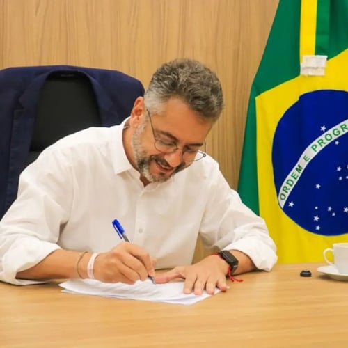 Governador do Amapá, Clécio Luís autoriza concurso para Sesa AP (Foto: Ian Reis/Divulgação Governo AP)