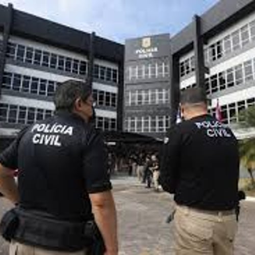 Agentes da Polícia Civil da Bahia de Costas (Foto: Secom/GOV BA)