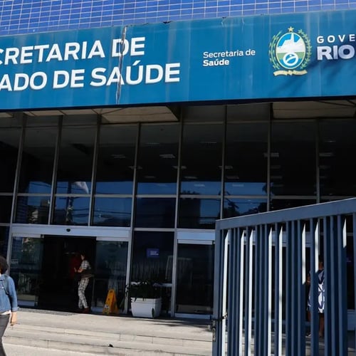 Fachada da Secretaria de Estado de Saúde do Rio de Janeiro (Foto: Fernando Frazão/Agência Brasil)